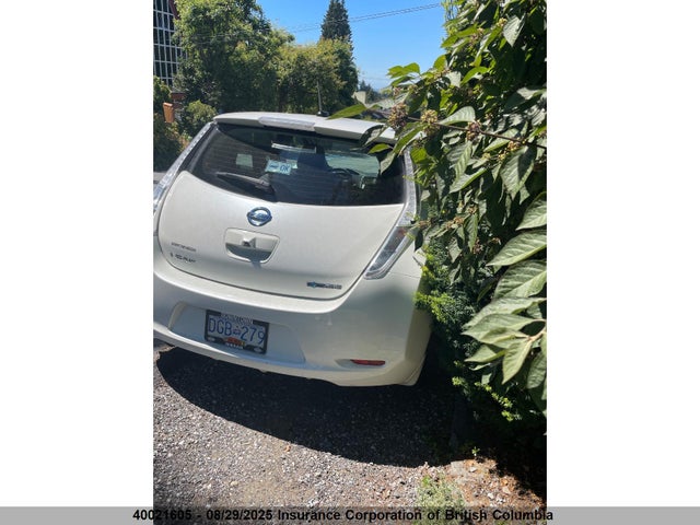 Nissan 2015 2015 1N4AZ0CP9FC334978 Image 4