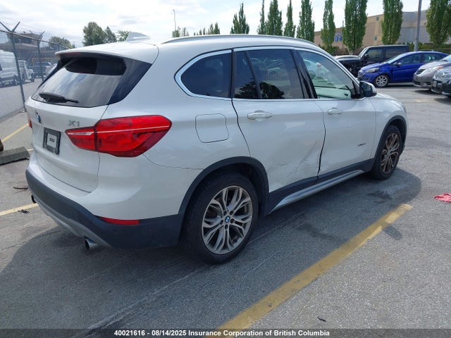BMW X1 2017 WBXHT3C33H5F81550 Image 4