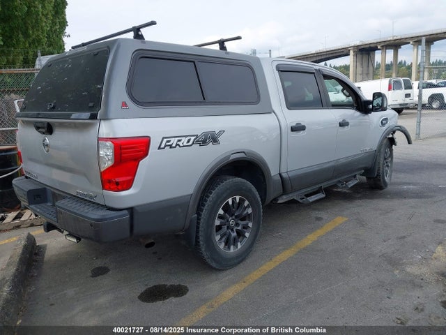 1N6AA1E50HN535448 Nissan 2017