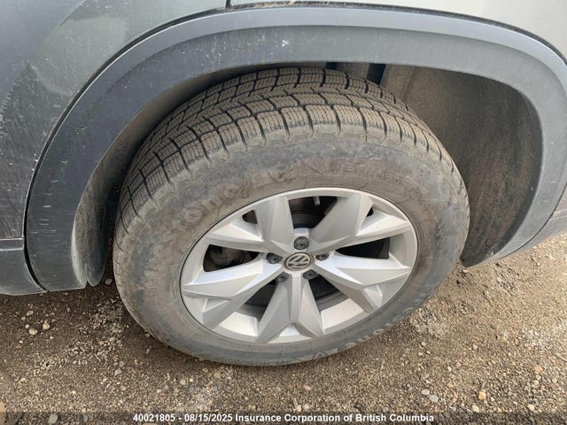 Volkswagen 2019 2019 1V2LR2CA4KC529020 Image 5