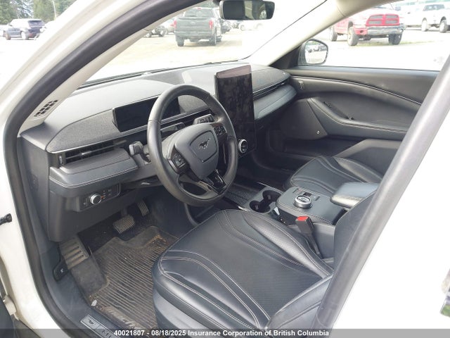 40021807 :رقم المزاد ، 3FMTK3SU0MMA26489 vin ، 2021 Ford Mustang Mach-e Premium مزاد بيع