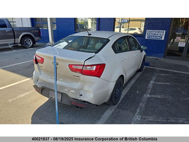 KIA dohc gamma 2015 KNADN4A39F6514757 Image 4