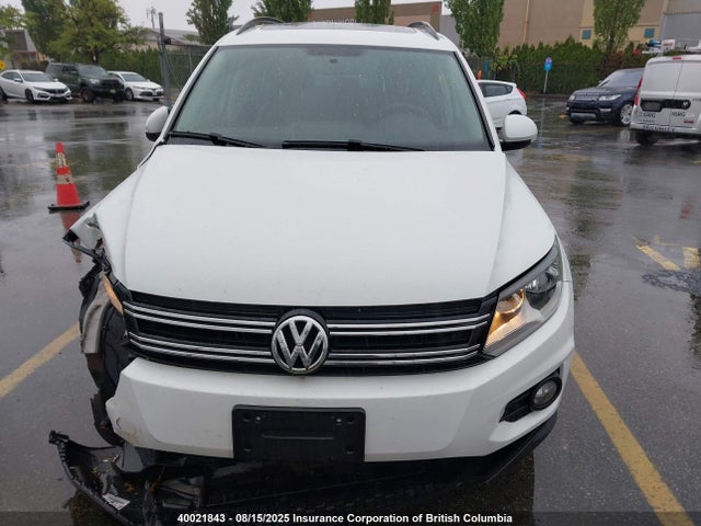 WVGJV7AX9FW545867 Volkswagen 2015