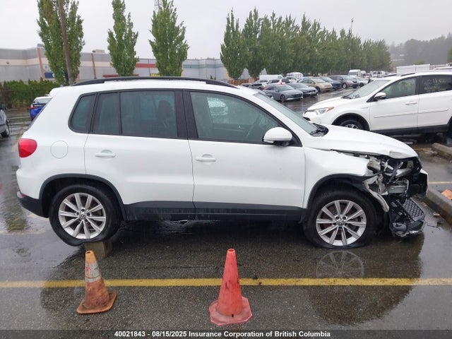 WVGJV7AX9FW545867 Volkswagen 2015