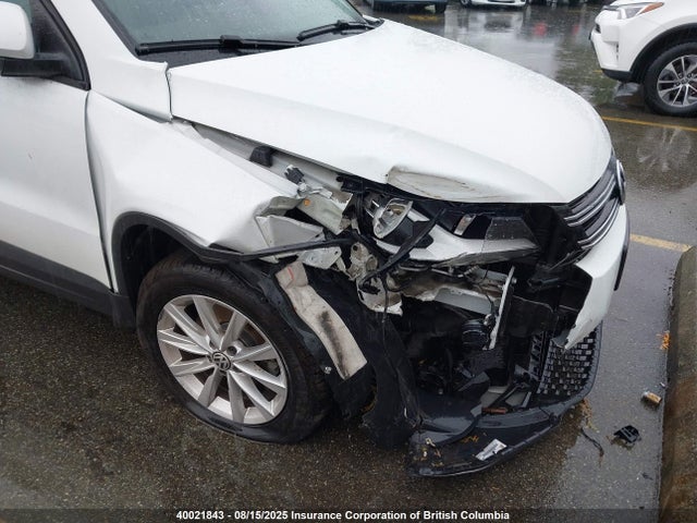 WVGJV7AX9FW545867 Volkswagen 2015