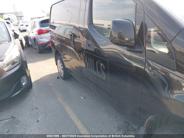 3N6CM0KN6JK703734 Nissan 2018
