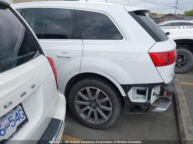 Audi 3.0t 2019 WA1VAAF70KD015455 Image 3