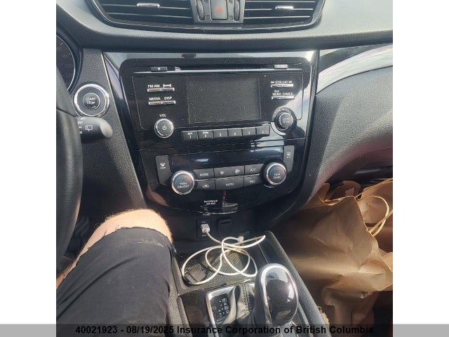 JN1BJ1CP8JW108002 Nissan 2018