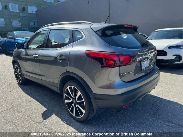 JN1BJ1CR3JW285879 Nissan 2018