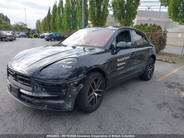 Porsche Macan 2025 WP1AA2A52SLB05517 Image 2
