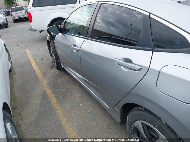 Honda Civic 2019 2HGFC2F56KH026747 Image 40