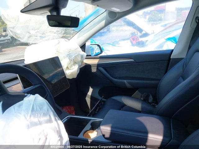 7SAYGDEE8NF542632 Tesla Model Y
