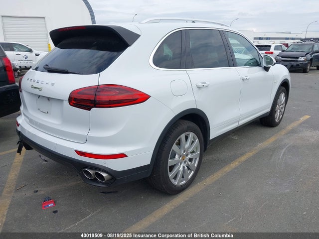Porsche 2016 2016 WP1AE2A22GLA17388 Image 4