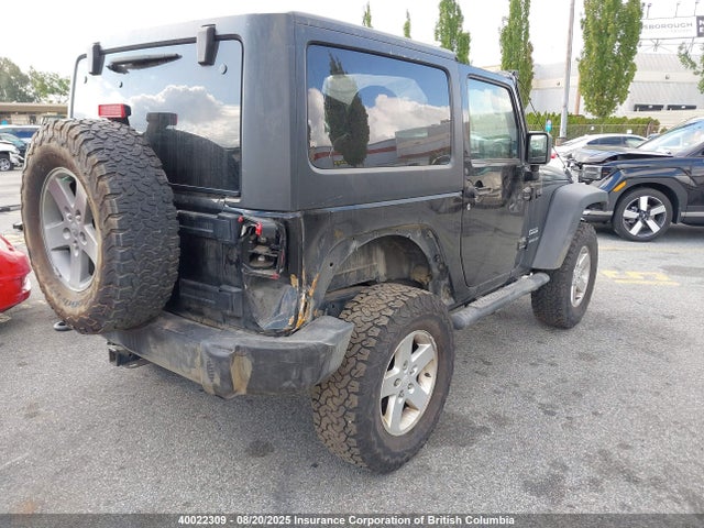 1C4AJWAG0GL203284 Jeep Wrangler