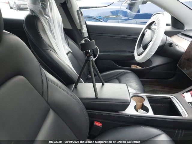Tesla MODEL 3 2021 5YJ3E1EA5MF867035 Image 5