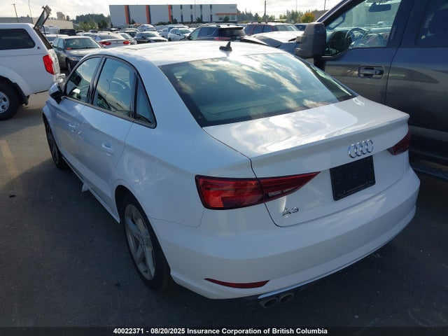 Audi 2019 2019 WAUAUGFF5K1012197 Image 3
