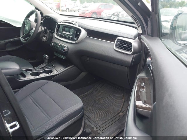 5XYPG4A31HG310528 KIA 2017