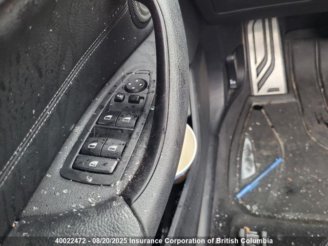 WBXHT3C38H5F75260 BMW X1