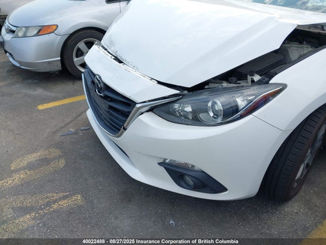 3MZBM1L79FM193229 Mazda pe