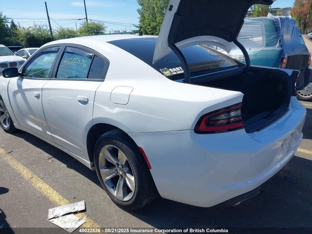 2C3CDXHG1FH810144 Dodge 2015