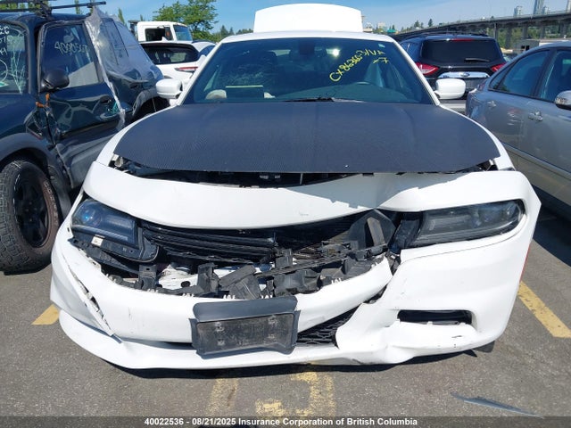 2C3CDXHG1FH810144 Dodge 2015