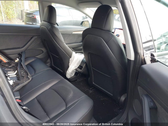 Tesla 2022 2022 5YJ3E1EAXNF208983 Image 8