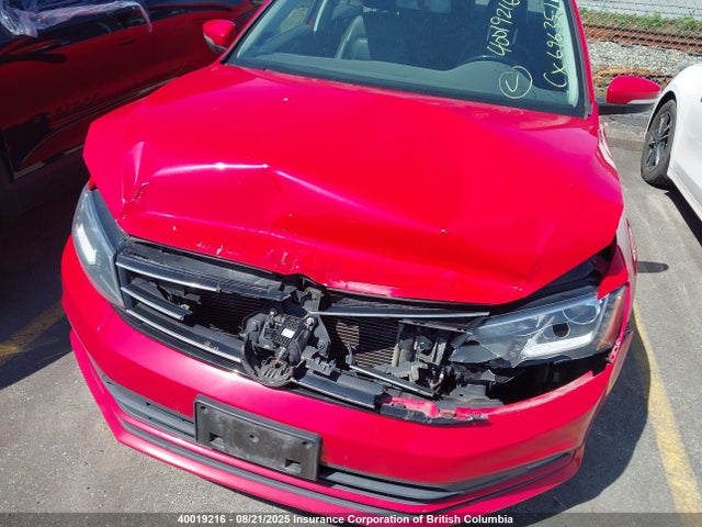 3VWL07AJ0FM339499 Volkswagen 2015