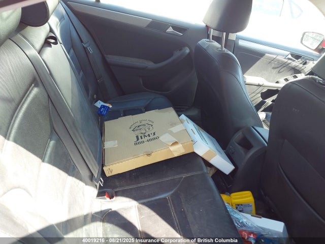 3VWL07AJ0FM339499 Volkswagen 2015