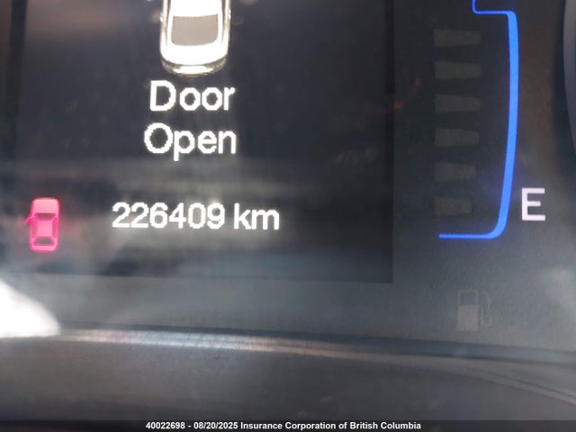 1C3CCCABXFN506862 Chrysler 2015