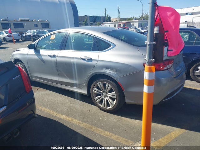 1C3CCCABXFN506862 Chrysler 2015