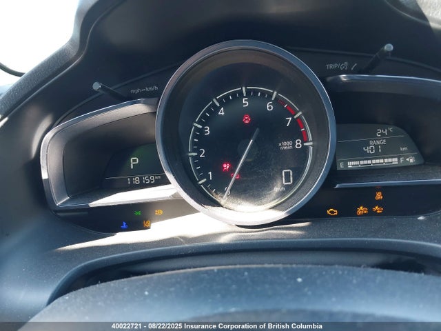 3MZBN1W30JM214239 Mazda py