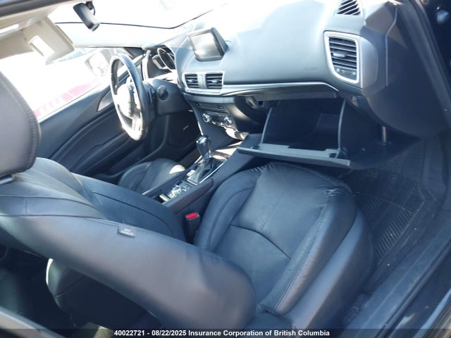 3MZBN1W30JM214239 Mazda py