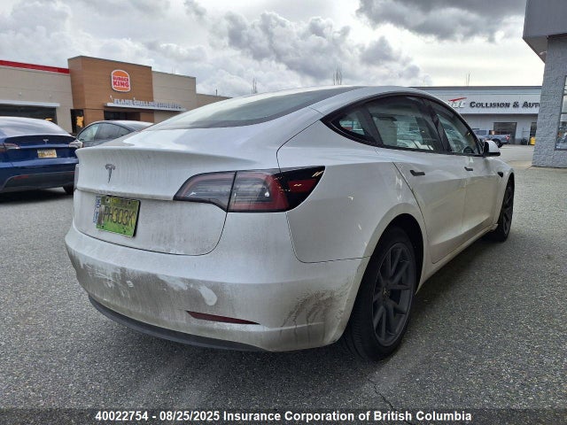 Tesla 2023 2023 5YJ3E1EA0PF558674 Image 4