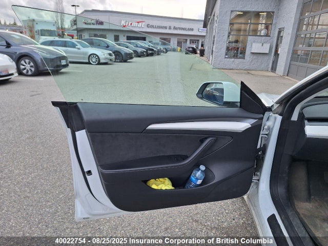 Tesla 2023 2023 5YJ3E1EA0PF558674 Image 8