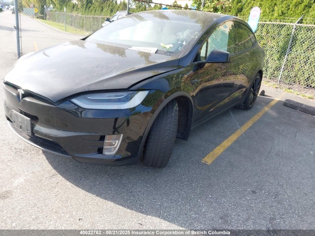 5YJXCDE26LF261274 Tesla MODEL X