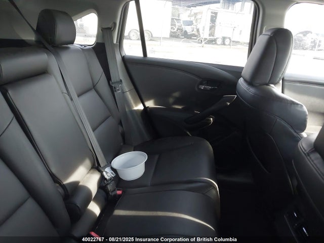 5J8TB4H36GL800910 Acura j35z2
