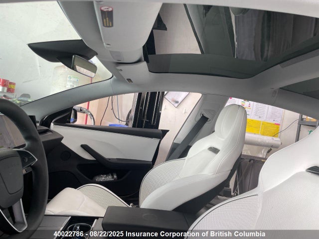 5YJ3E1ET1RF881510 Tesla MODEL 3
