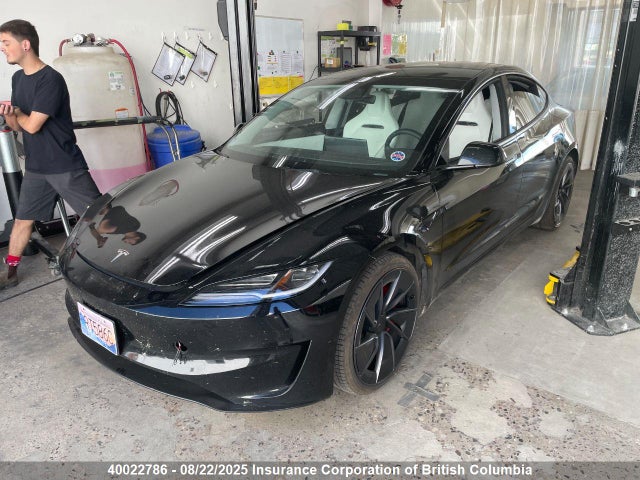 5YJ3E1ET1RF881510 Tesla MODEL 3