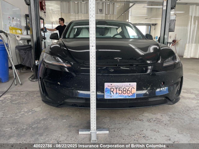5YJ3E1ET1RF881510 Tesla MODEL 3