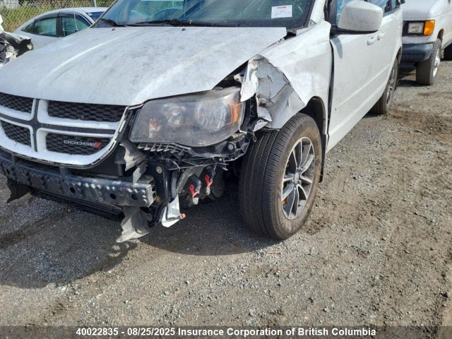 Dodge 2015 2015 2C4RDGEG8FR500786 Image 2