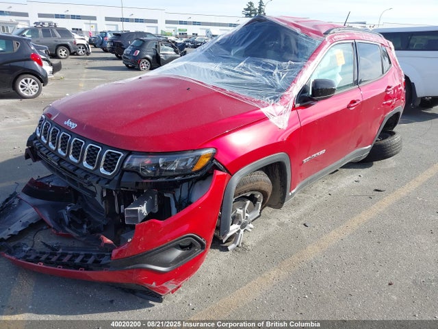 Jeep Compass 2025 3C4NJDBN0ST577930 Image 2