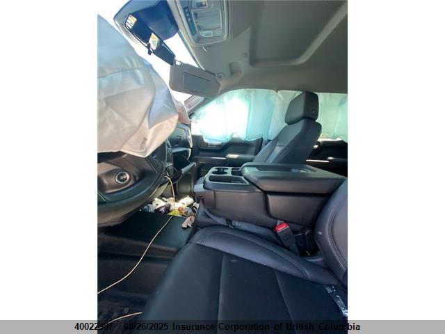 Chevrolet l84 2024 3GCUDAED8RG364313 Image 9