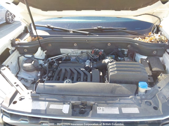 Volkswagen 2018 2018 1V2MR2CA8JC568180 Image 10
