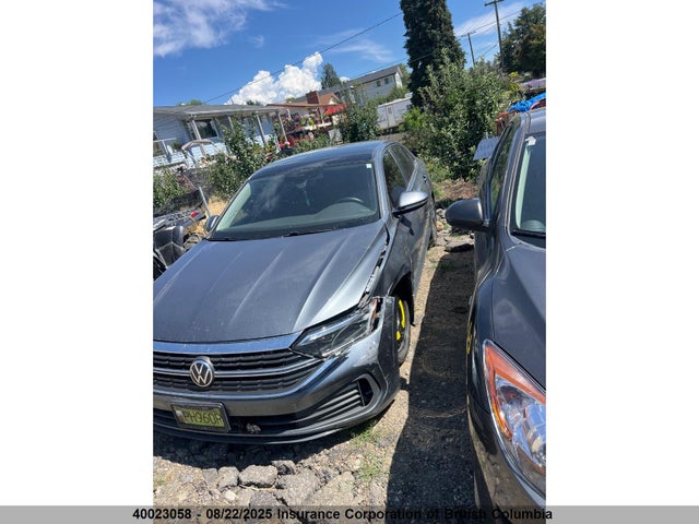 3VWGM7BU3PM055011 Volkswagen tsi
