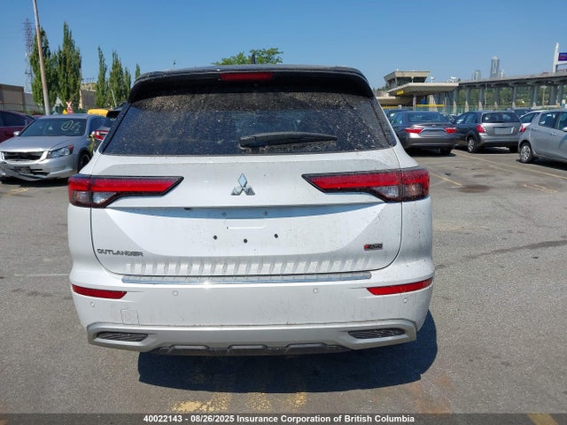 JA4J4WA81RZ618687 Mitsubishi Outlander
