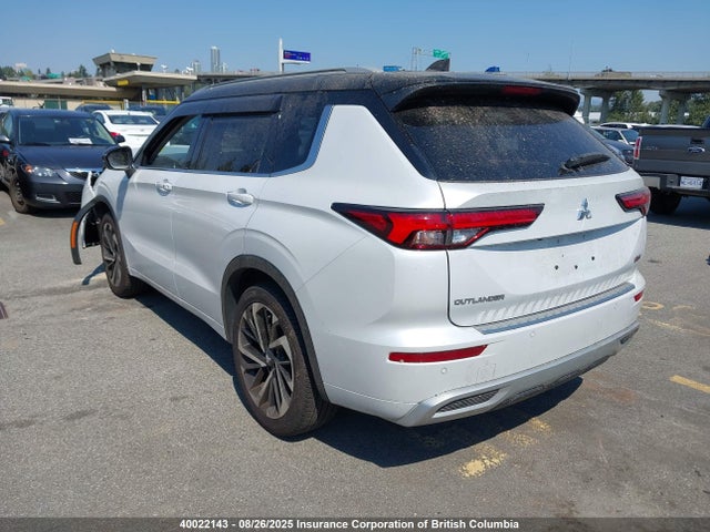 JA4J4WA81RZ618687 Mitsubishi Outlander