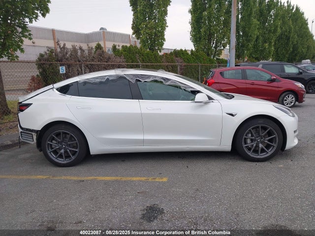5YJ3E1EA6LF627703 Tesla MODEL 3