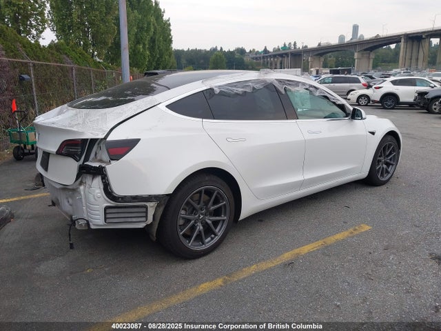 5YJ3E1EA6LF627703 Tesla MODEL 3