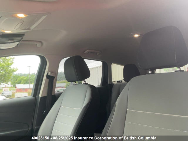 1FMCU9G9XFUB85181 Ford Escape