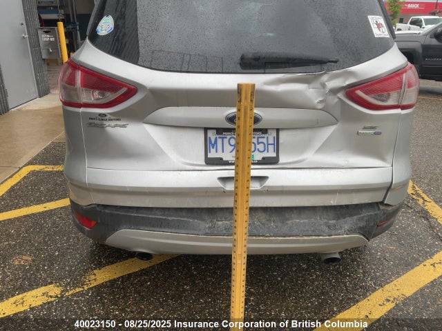 1FMCU9G9XFUB85181 Ford Escape